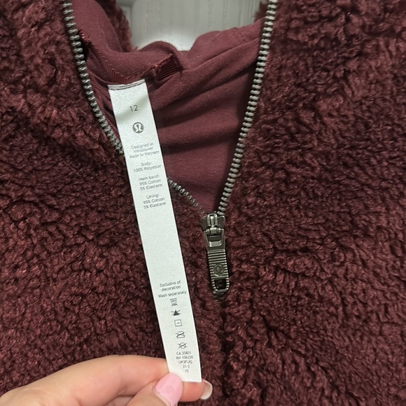 Lululemon Textured Fleece Half-zip - Picture 6 of 6